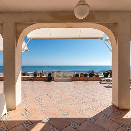 Beachfront Bliss: Apartamento A Pie De Playa Alicante Eksteriør bilde