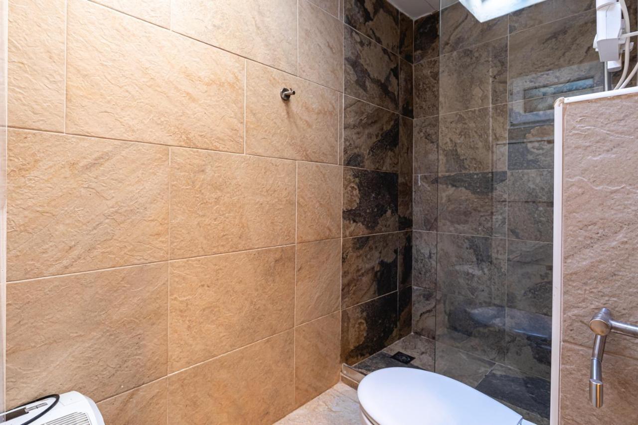 Beachfront Bliss: Apartamento A Pie De Playa Alicante Eksteriør bilde